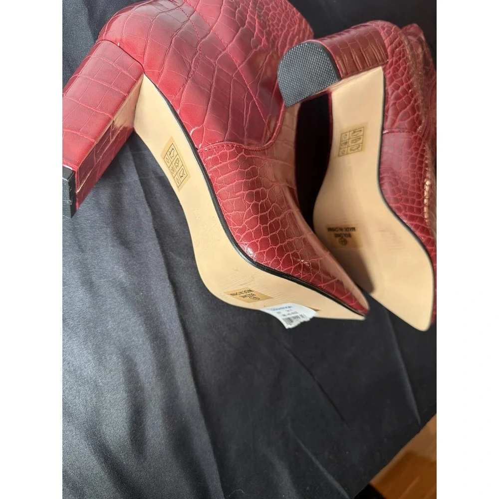 Catherine Malandrino Bolonie Red Croc Embossed Pointed Toe Block Heel Boots 8.5 - Picture 4 of 8